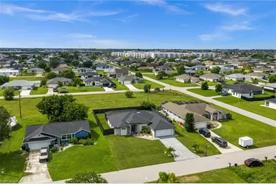 322 NW 5th St, Cape Coral, FL 33993 - Photo 44
