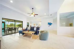 2712 SW 4th Pl, Cape Coral, FL 33914 - Photo 4