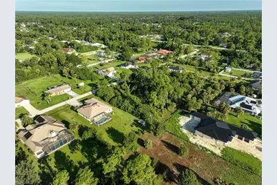 708 Hamilton Ave, Lehigh Acres, FL 33972 - Photo 30