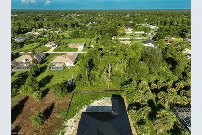 708 Hamilton Ave, Lehigh Acres, FL 33972 - Photo 14