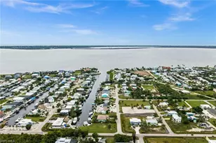 2478 Baybreeze St, Saint James City, FL 33956 - Photo 34