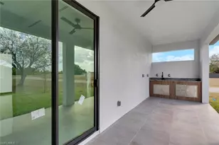 2800 NE 4th Pl, Cape Coral, FL 33909 - Photo 24
