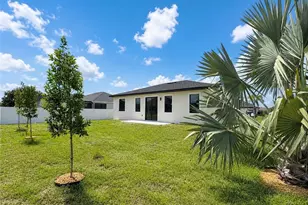 117 NW 13th St, Cape Coral, FL 33993 - Photo 18