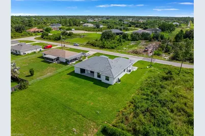 376 Cratsley Ave S, Lehigh Acres, FL 33974 - Photo 40