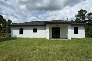 1052 Grove St E, Lehigh Acres, FL 33974 - Photo 20