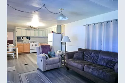 3834 Unique Cir, Fort Myers, FL 33908 - Photo 10