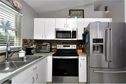 97 Blackstone Dr, Fort Myers, FL 33913 - Photo 10