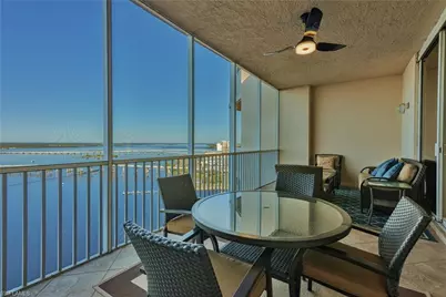 2104 W First St #2702, Fort Myers, FL 33901 - Photo 8