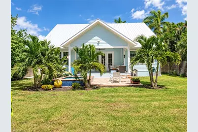 1530 Poinciana Ave, Fort Myers, FL 33901 - Photo 2