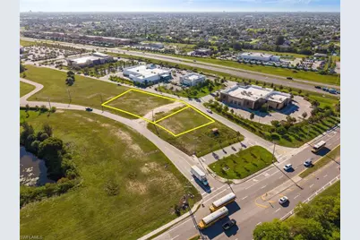 1504 SW 6th Ter, Cape Coral, FL 33991 - Photo 6