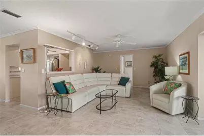 1705 Beach Pkwy #206, Cape Coral, FL 33904 - Photo 4