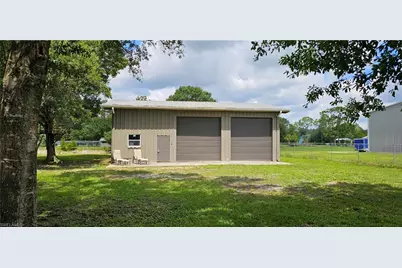 20101 Huffmaster Rd, North Fort Myers, FL 33917 - Photo 4
