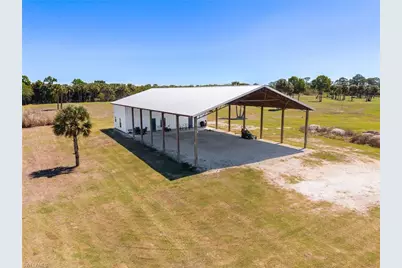 22301 N River Rd, Alva, FL 33920 - Photo 28