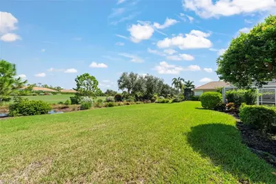 8161 Glenfinnan Cir, Fort Myers, FL 33912 - Photo 54