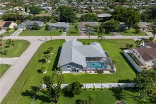 514 SE 34th Terrace, Cape Coral, FL 33904 - Photo 2