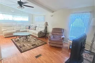 611 Sunset Ln, North Fort Myers, FL 33903 - Photo 6