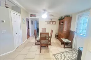 611 Sunset Ln, North Fort Myers, FL 33903 - Photo 8
