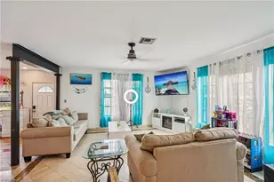 17034 Golfside Cir, Fort Myers, FL 33908 - Photo 4