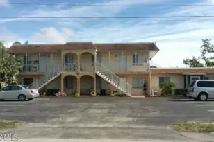 911 SE 10th St, Cape Coral, FL 33990 - Photo 1