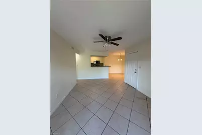 2885 Winkler Ave #611, Fort Myers, FL 33916 - Photo 2