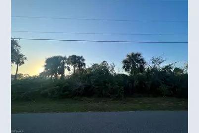 569 Hoffer St, Port Charlotte, FL 33953 - Photo 2
