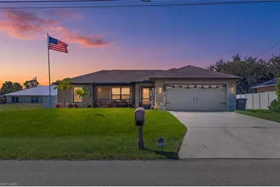 522 NE Van Loon Ln, Cape Coral, FL 33909 - Photo 1