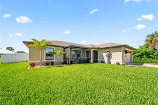 522 NE Van Loon Ln, Cape Coral, FL 33909 - Photo 40