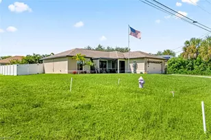 522 NE Van Loon Ln, Cape Coral, FL 33909 - Photo 30