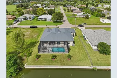 2001 SW 8th Ct, Cape Coral, FL 33991 - Photo 42