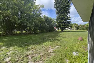 138 Brookside St, Lehigh Acres, FL 33936 - Photo 20