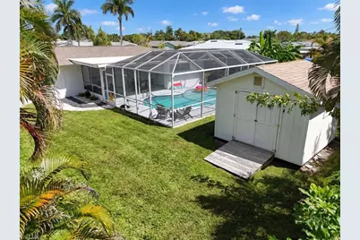 256 SE 46th Ter, Cape Coral, FL 33904 - Photo 6