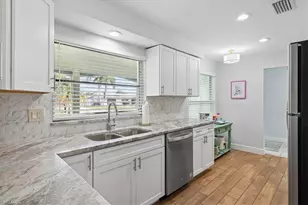 256 SE 46th Ter, Cape Coral, FL 33904 - Photo 32