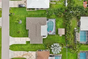 256 SE 46th Ter, Cape Coral, FL 33904 - Photo 38