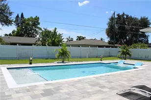 238 SW 39th St, Cape Coral, FL 33914 - Photo 18