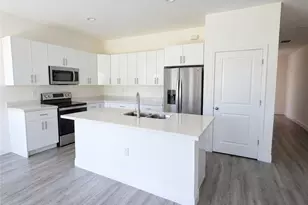 6034 Acorn Cir, Labelle, FL 33935 - Photo 2