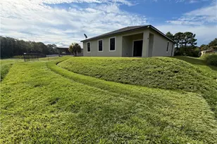 8014 Spice Ct, Labelle, FL 33935 - Photo 10
