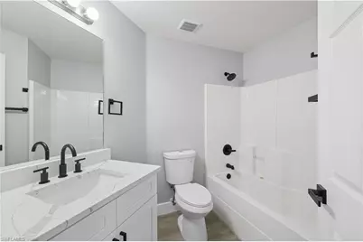 930 NW Juanita Pl, Cape Coral, FL 33993 - Photo 24