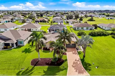 211 NW 26th Ave, Cape Coral, FL 33993 - Photo 2