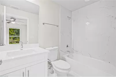 1011 Kent St E, Lehigh Acres, FL 33974 - Photo 12