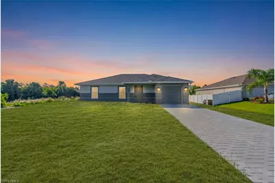 180 Peerless St, Lehigh Acres, FL 33974 - Photo 2