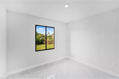 736 Chambers St E, Lehigh Acres, FL 33974 - Photo 30