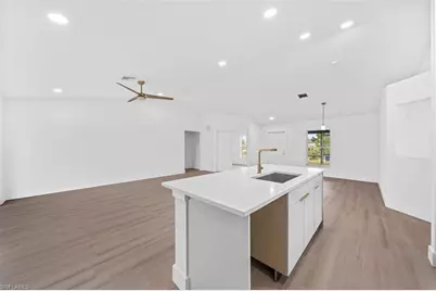 4004 17th St SW, Lehigh Acres, FL 33976 - Photo 10