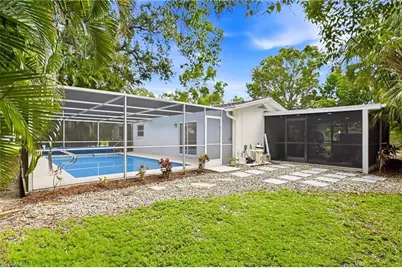 2926 Holly Rd, Fort Myers, FL 33901 - Photo 42