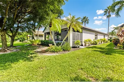 12065 Country Day Cir, Fort Myers, FL 33913 - Photo 6