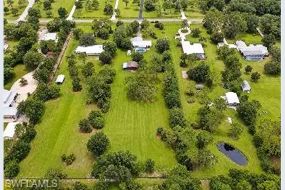 17621 Oak Creek Rd, Alva, FL 33920 - Photo 8