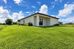 9024 E Justice Circle, Labelle, FL 33935 - Photo 6