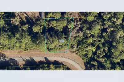 715 Eugene Cernan Dr, Labelle, FL 33935 - Photo 1
