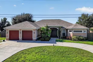 1012 SW 39th Terrace, Cape Coral, FL 33914 - Photo 1