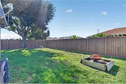 1012 SW 39th Ter, Cape Coral, FL 33914 - Photo 40