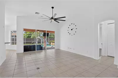1012 SW 39th Ter, Cape Coral, FL 33914 - Photo 2